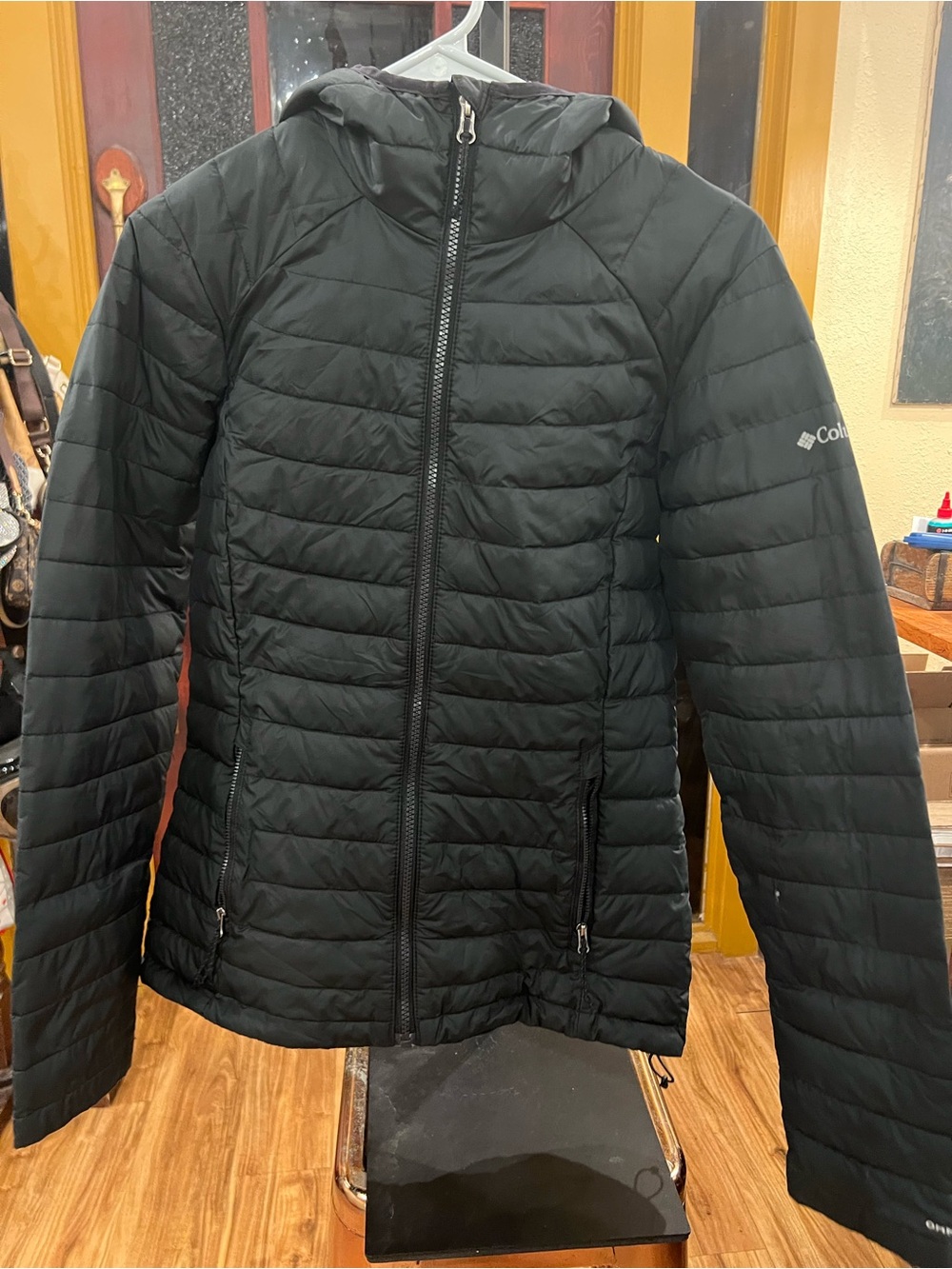 Ladies Columbia Black Quilted Jacket with Hood